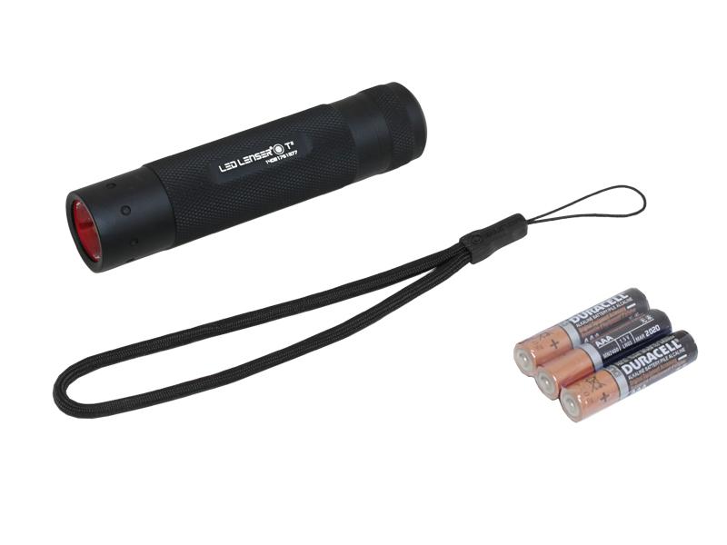 Linterna LED LENSER T2 240 Lúmenes.7736