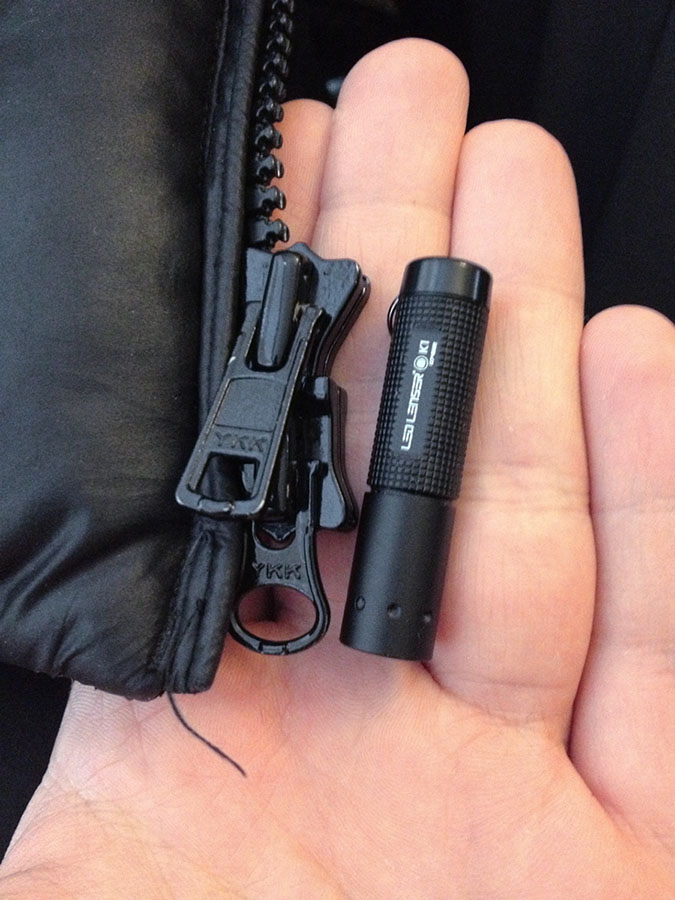 Linterna LED LENSER K1 17 Lúmenes.8201